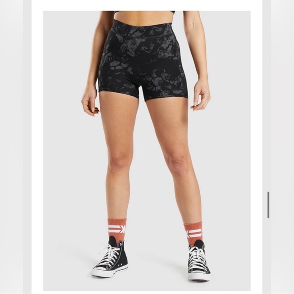 Gymshark Pants - Gymshark x KKFIT shorts